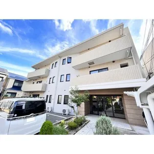 スローハスコートの画像