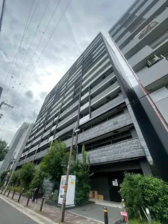プレサンス新大阪ザ・シティ【1階】の外観