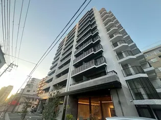 スプランディッド新大阪VI【3階】の外観
