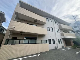 スローハスコート【3階】の外観