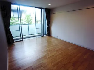 MAGNOLIA【2階】の寝室