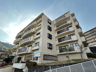 兵庫県芦屋市奥山【マンション】の外観