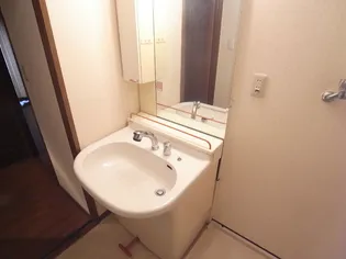 ベルレーブ本山【2階】の内装