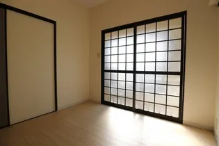 エスペランサ魚崎【1階】の寝室