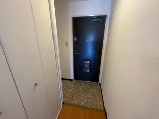 グランペール【3階】の玄関