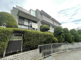 ロイヤル山芦屋【1階】の外観