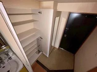 プレサンス神戸駅前グランツ【7階】の玄関