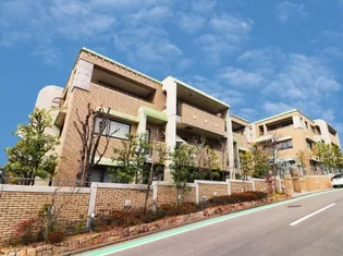 グランパラッシオ甲陽園【2階】の外観