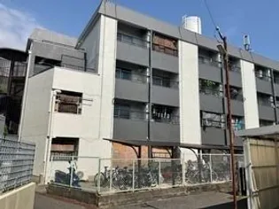 大栄マンション【2階】の外観