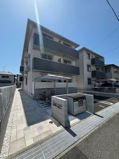 ヴェラ ロホ【3階】の外観