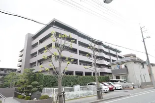 グレース門戸荘【5階】の外観