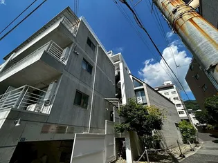 神戸山手アパートメント【2階】の外観