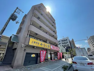 ウェルコート岡本【4階】の外観