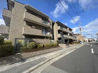 シャン ド フルールの画像