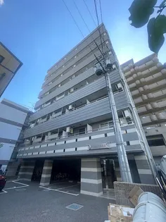 ラ・フォンテ甲東園【6階】の外観