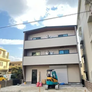 TーTRAD CASAの画像