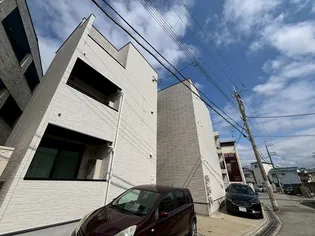 Casa Brillar(カサ ブリッラ)【1階】の外観