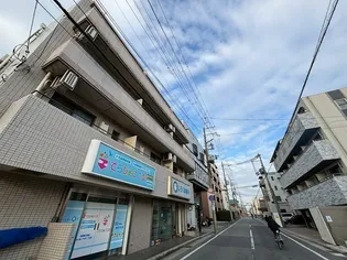 ナッツダムスタジオーネ塚口【2階】の外観