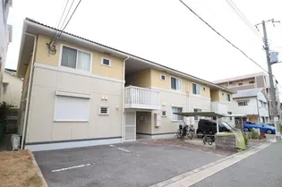 ロイヤルハイム【1階】の外観