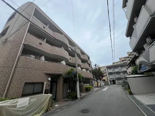 フォルティナドムス【2階】の外観