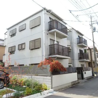 メイプルコート若草【1階】の外観