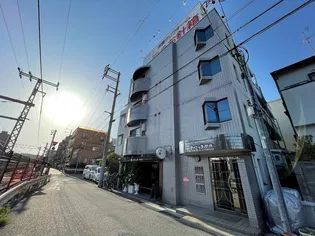 ファミーラ甲南の画像
