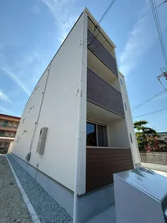 ジーメゾンフェリシェ大久保【2階】の外観