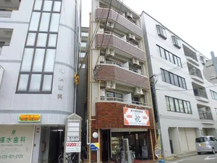 サングレイス西新町【3階】の外観