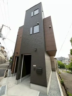 アリビア旭が丘【1階】の外観