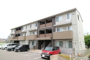 グランアヴァンティⅡ【2階】の外観