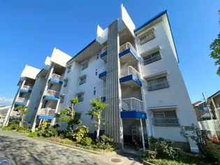 魚住コーポB【3階】の外観