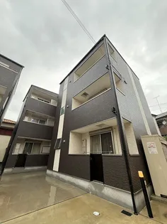 ジーメゾン明石魚住2【1階】の外観