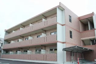 ヴァーンフリート【1階】の外観