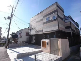 パルフラッツ王居殿【1階】の外観