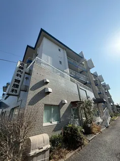 魚住コーポA棟の画像