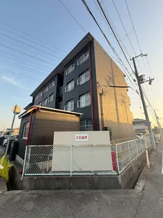 マンションシャトーの画像