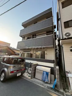 兵庫県伊丹市宮ノ前1丁目【アパート】の外観