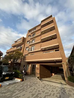 コスモ宝塚ツインフォルム【4階】の外観