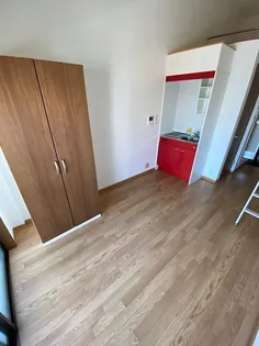 プチグレイス塚口参番館【1階】の居間