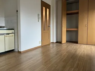 都ハウス【4階】の居間