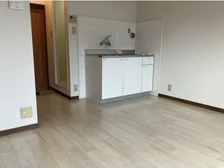 都ハウス【4階】の居間