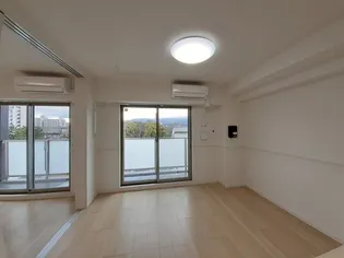 グラシス池尻【5階】の居間