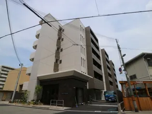 OUEST RIVIEREの画像