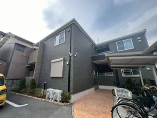 モデルノ ケマの画像