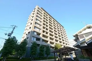 フジヤマフラッツの画像