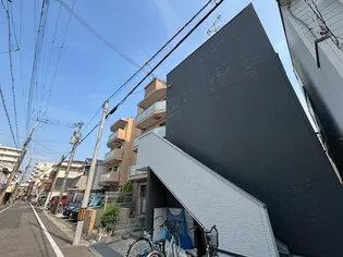 MAISON NOIREの画像