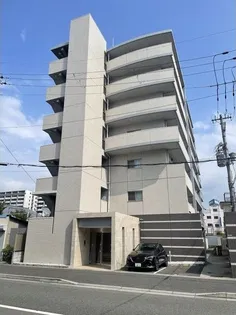 クレア ド ルーン伊丹の画像