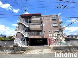 中村10番館【3階】の外観