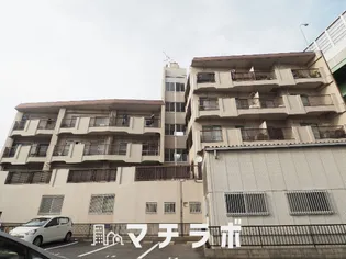 ロイヤルハイツタニ【3階】の外観