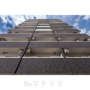 エストゥルースプラスノース名古屋【8階】の外観
